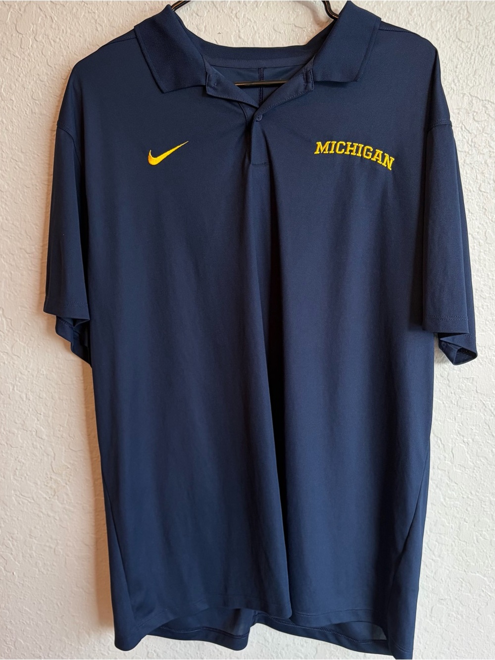 Nike Michigan Wolverines Navy Embroidered Dri-Fit Polo - Men’s XL Excellent!
